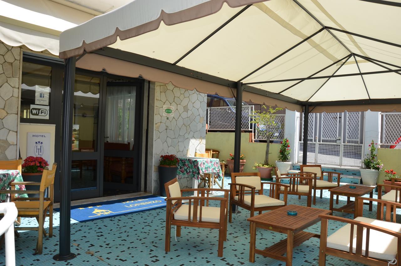 Hotel Lorenzo 첼레리구레 외부 사진